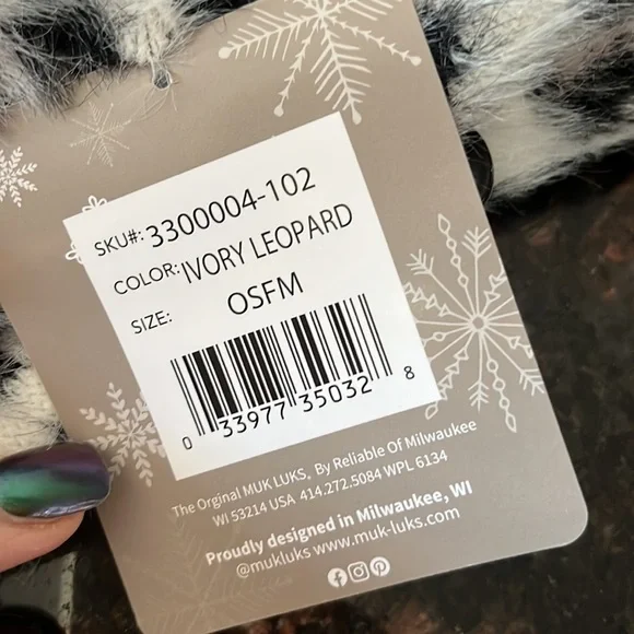 Muk Luks Women’s Leopard Print Neckwear Faux Fur Scarf OSFM - Picture 10 of 10